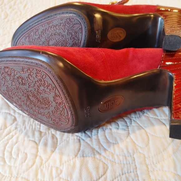 Sofft Burgundy Mary Janes size 11 - Picture 3 of 5